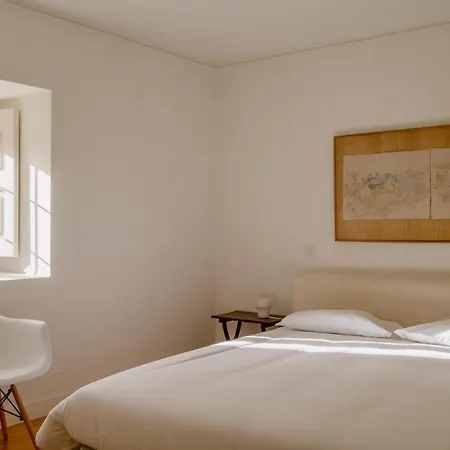 Secret Garden In Alfama Apartment *