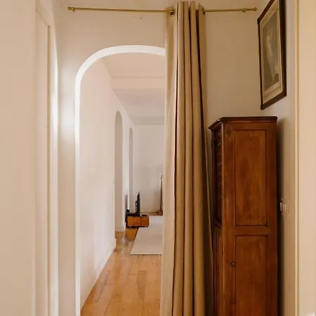Apartment Secret Garden In Alfama *