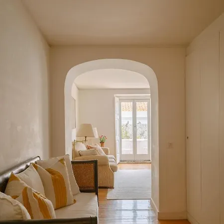 Secret Garden In Alfama Apartment Lisbon